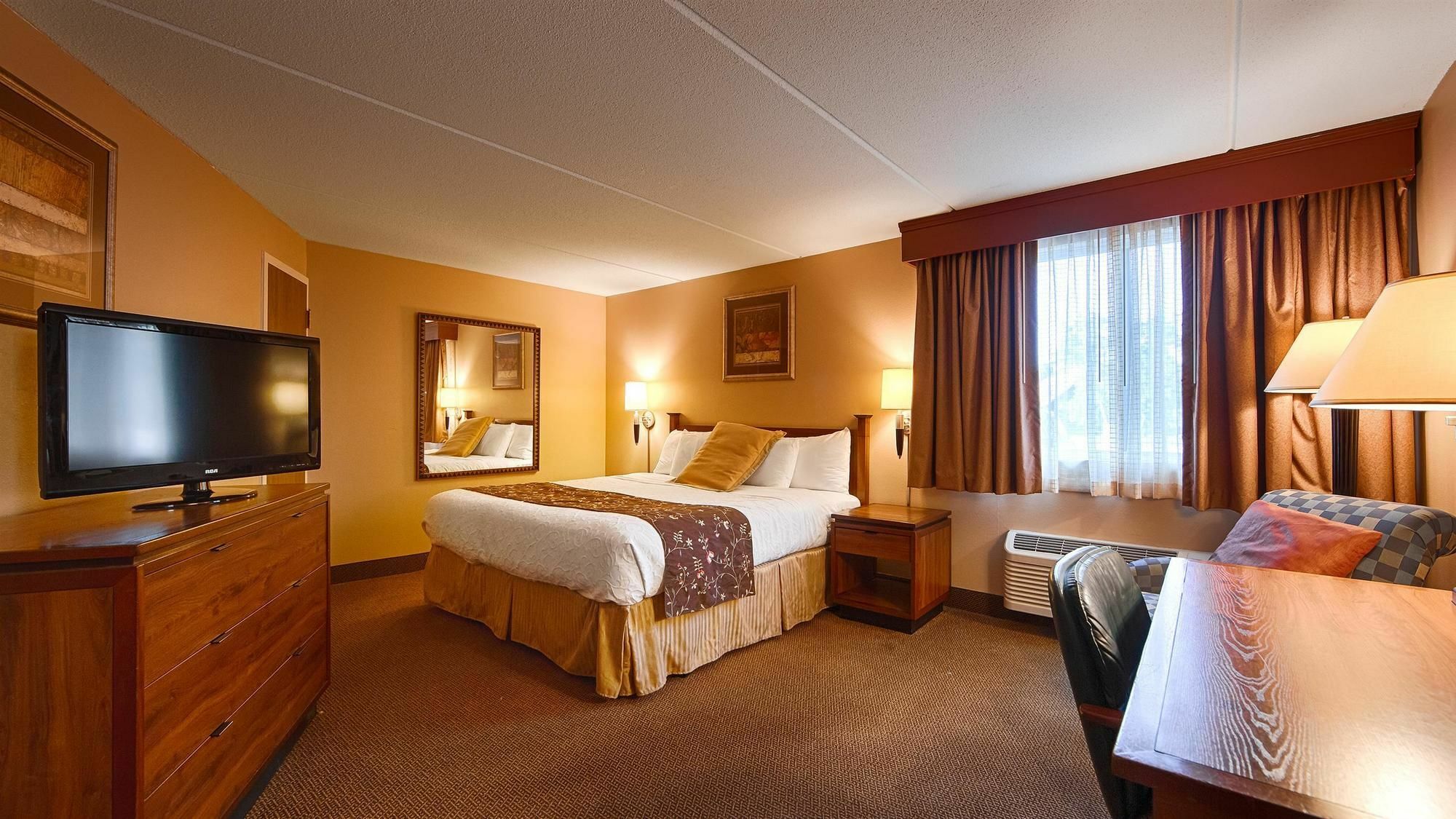 Surestay Plus Hotel By Best Western Black River Falls Kültér fotó