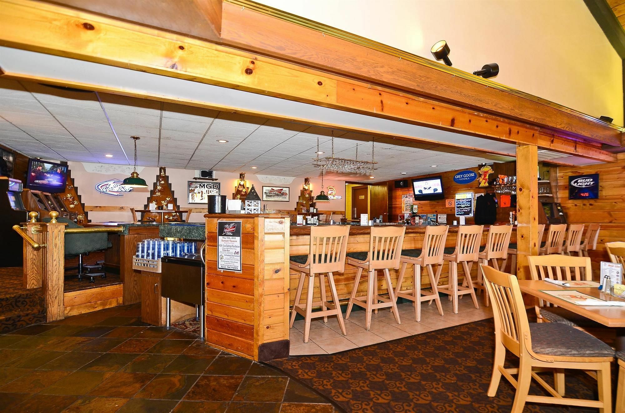 Surestay Plus Hotel By Best Western Black River Falls Kültér fotó