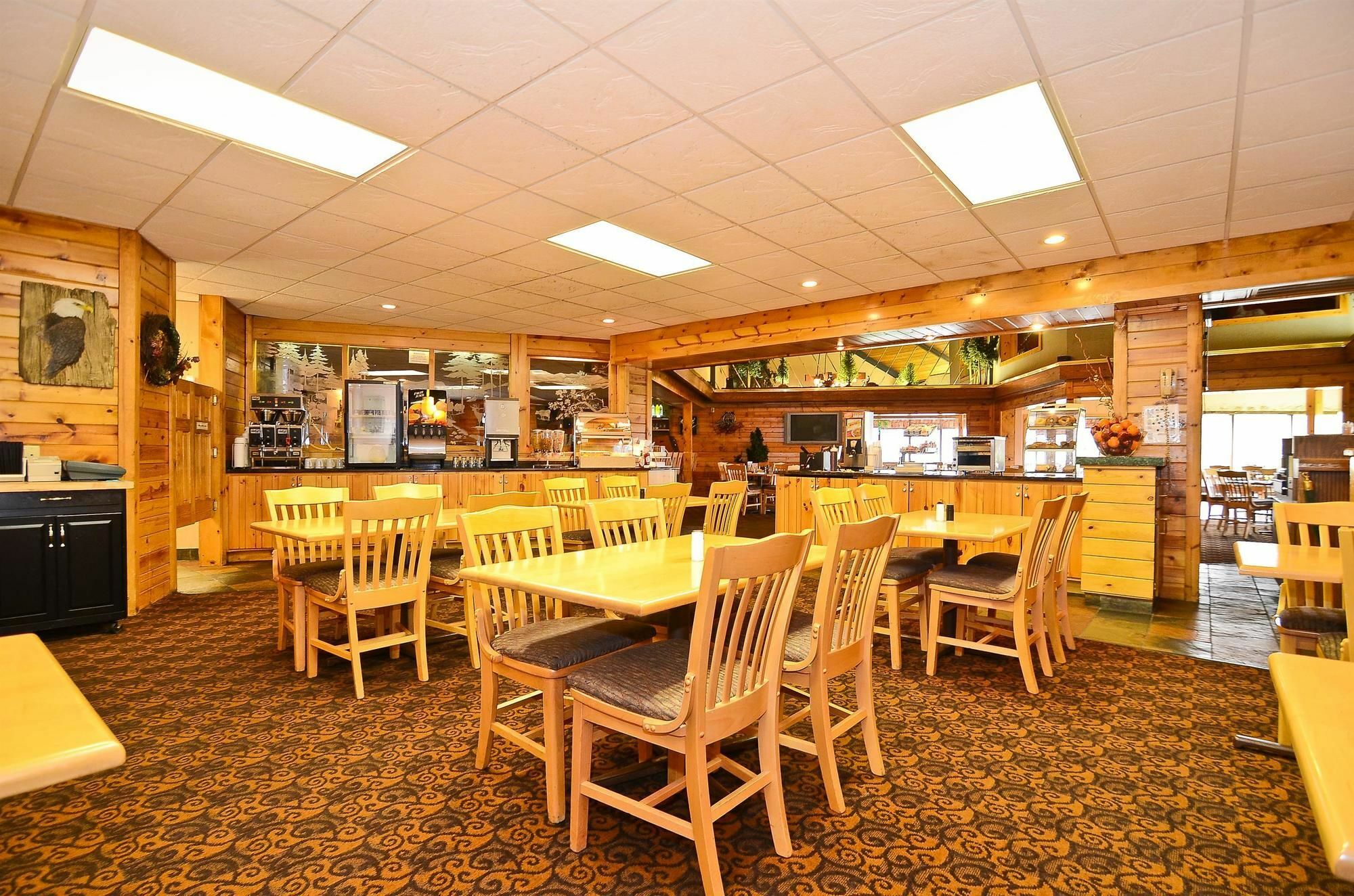 Surestay Plus Hotel By Best Western Black River Falls Kültér fotó